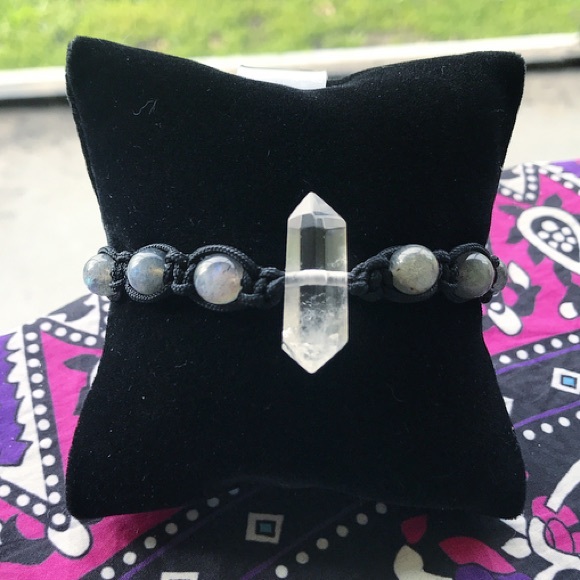 Silverskylight Jewelry - Labradorite & crystal macrame adjustable bracelet